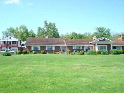 Stratford Serenity Bed & Breakfast
