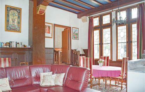 Holiday Home Chateau De La Vauguyon