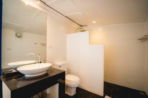 Hotel Kerala Coco Resort