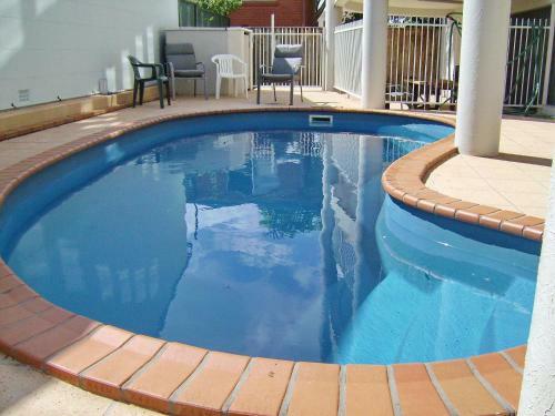 Jubilee Apartment 04