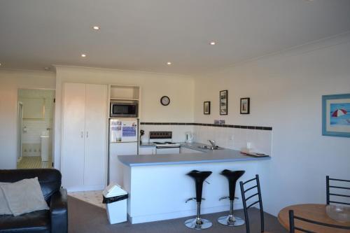 Paragon Apartment 2