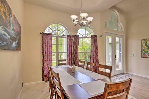 Family Getaway With Pool And Grill, Pets Welcome!