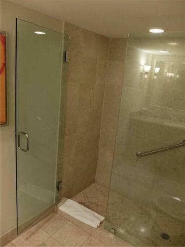 Apartamento Large Luxury Hilton Hotel