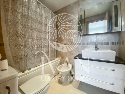 Apartamento Casa Nais- Iv�n Luxury Homes- Pta 9 - Sur - 1� L�nea De Playa