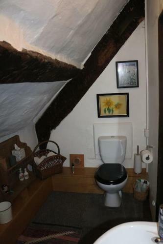 Badgers Cottage A Very Original Somerset Longhouse