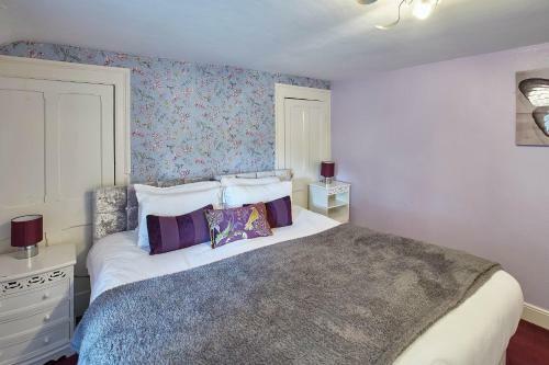Host & Stay - Church View Cottage
