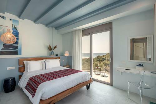 Luxury Villa Oxygen In Sfinari With Sunset Views