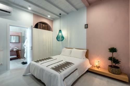 Luxury Villa Oxygen In Sfinari With Sunset Views