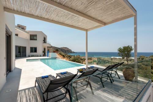 Luxury Villa Oxygen In Sfinari With Sunset Views