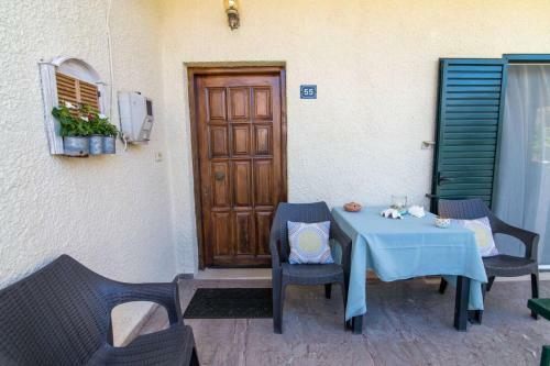 Vacation House On Pantokratoras Beach