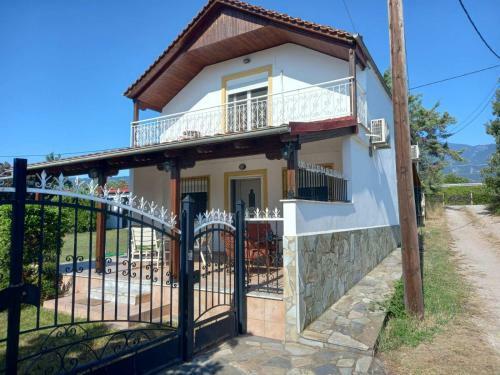 Private Two-floor Holiday House In Leptokarya