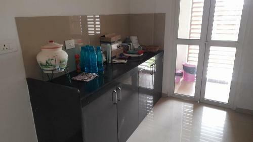 Apartamento AC 3bhk Fully Furnished Flat With Golf View