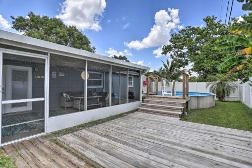 Sunny Pinellas Park Paradise With Private Pool!