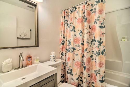 Family-friendly, Pastel Gem With Private Pool!
