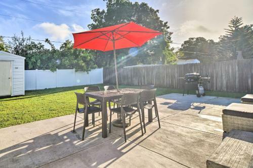 Family-friendly, Pastel Gem With Private Pool!