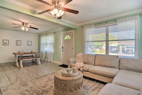 Family-friendly, Pastel Gem With Private Pool!