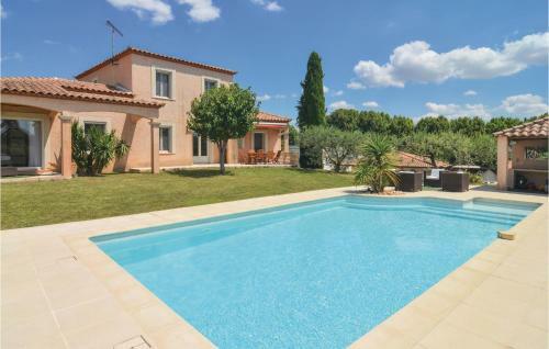 Nice Home In Calvisson With Wifi And 4 Bedrooms