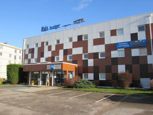 Hotel Ibis Budget Rouen Parc Des Expos Zenith