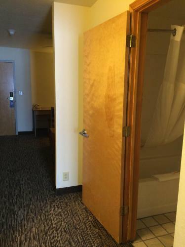 Posada Modern Inn & Suites - Lawrenceburg