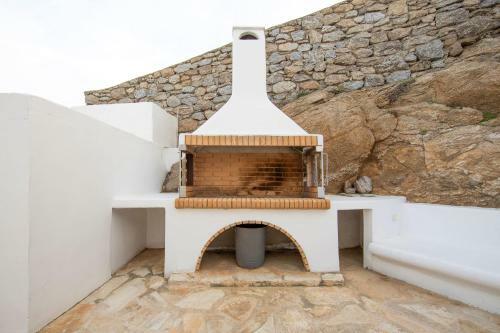 Mykonos Princely Villas - Poolside Luxury Retreats