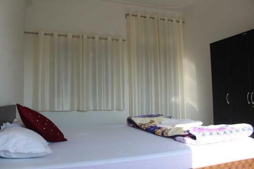 Apartamento Oyo Home 84939 Choudhary White House