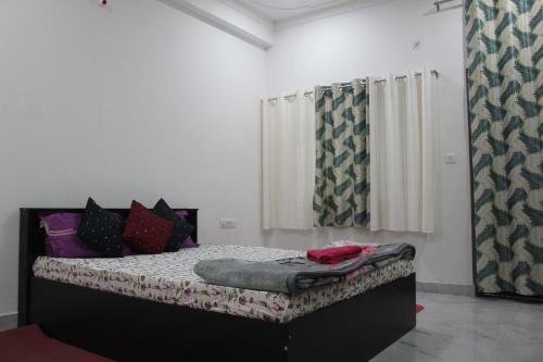 Apartamento Oyo Home 84939 Choudhary White House