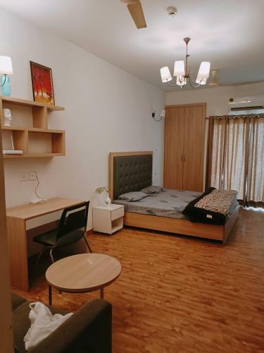 Luxury Peacefull Furnished Studio Apartment