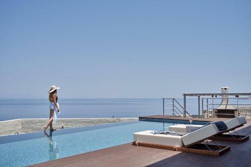 Blue Armonia Villa With Heated Pool