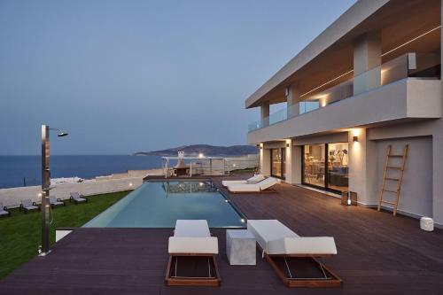 Blue Armonia Villa With Heated Pool