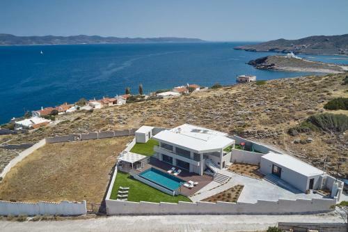 Blue Armonia Villa With Heated Pool