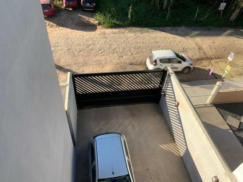 Apartamento Loft Com Estacionamento 400 Metros Da Praia