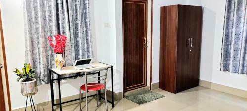 *urban Home- Bohemian 1bhk Studio Apartment*