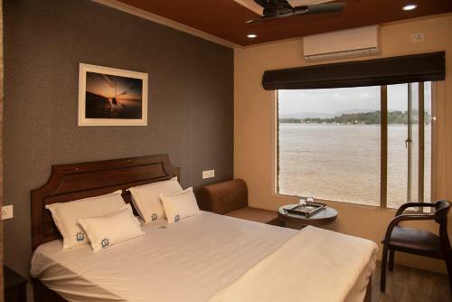 Riverbourne Cruise