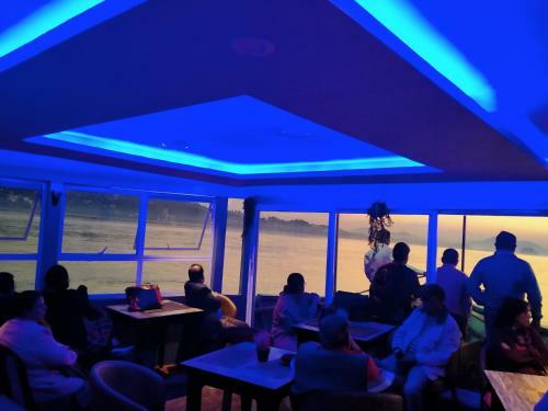 Riverbourne Cruise