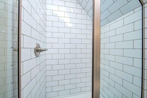 Apartamento Stylish 1br Condo 1 Mile To Downtown