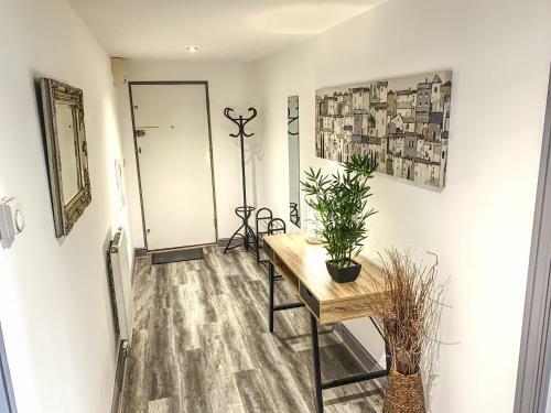 Toothbrush Apartments - 2 Bed Nr Train Station