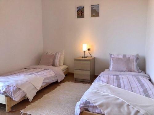 Pleasant 2 Bedroom Villa With Garden & Pool Access