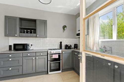 Apartamento Spacious House & Contractors & Leisure & Garden