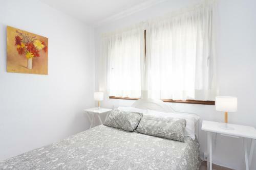 Apartamento Close To Playa Las Vistas With Pool And Parking