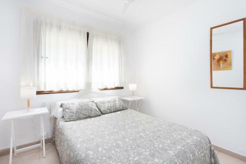 Apartamento Close To Playa Las Vistas With Pool And Parking