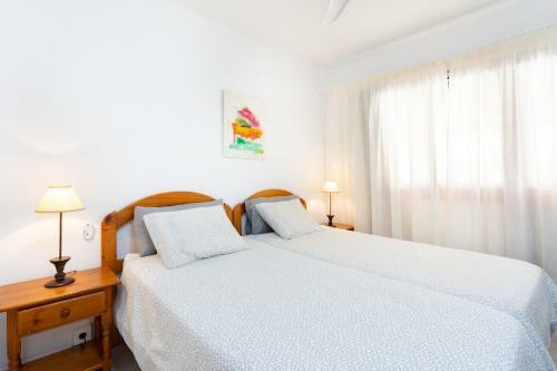 Apartamento Close To Playa Las Vistas With Pool And Parking