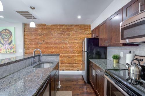 Apartamento 2-story Designer Theme 2br Apt Near The Inner Harbor