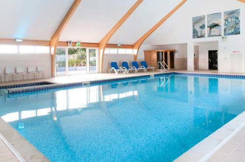 Waters Edge On Retallack Resort- Private Hot Tub
