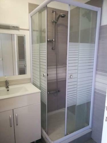 G�te Des Tamarins � Saint-pierre La Mer