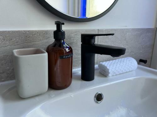 Apartamento Lovely 1-bedroom Flat In St Leonards On Sea