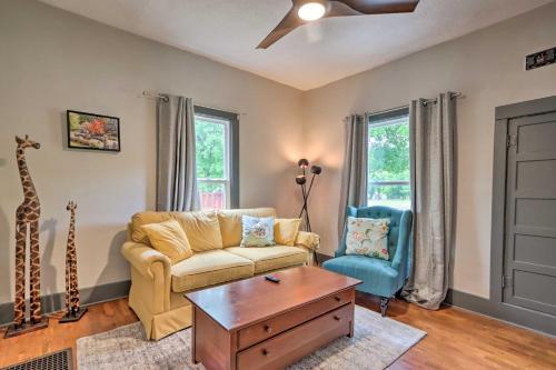 Classy Home With Enclosed Sunroom, Walk To Town