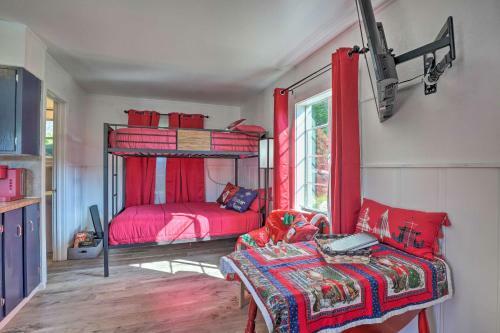 Apartamento Themed Rockaway Beach Studio With Lake View!