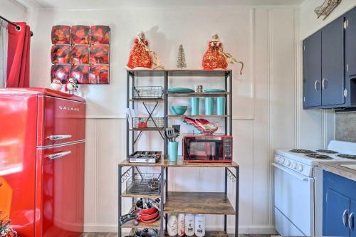 Apartamento Themed Rockaway Beach Studio With Lake View!