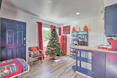 Apartamento Themed Rockaway Beach Studio With Lake View!