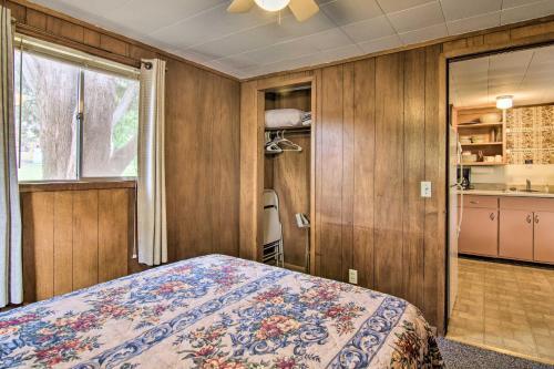 Classic Cabin On Table Rock Lake, Pool Access